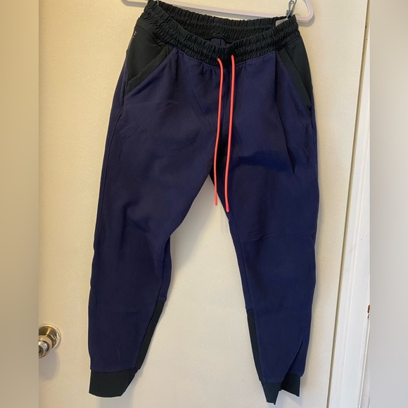 Under Armour trackpant joggers - Picture 2 of 4